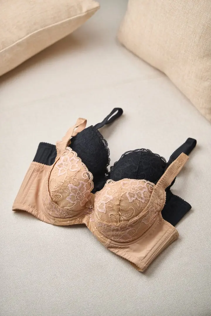 A Good Bra Fit | 內衣廣告社群設計